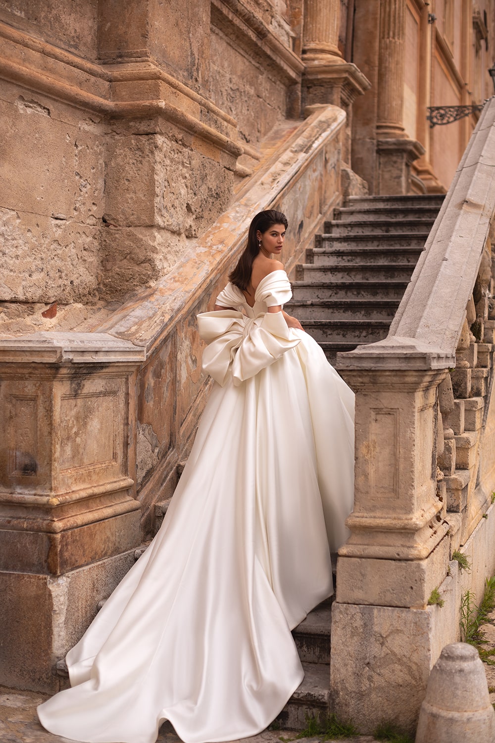 Eva Lendel Wedding Dresses Fashion Designer Bridal Collection